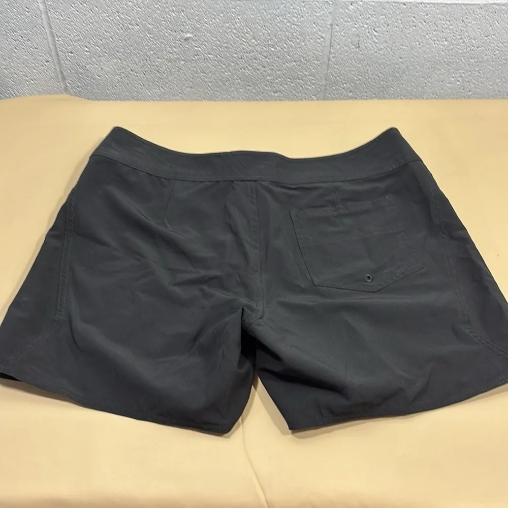 NWOT Volcom black Drawstring Shorts​​​​ - Picture 4 of 9